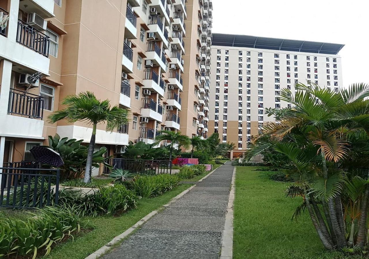 Sopian Apartemen Depok Kültér fotó